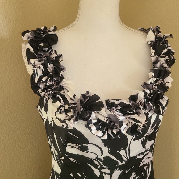 white house black market satin bodycon floral dress ruffle neck size 10 - Picture 3 of 5